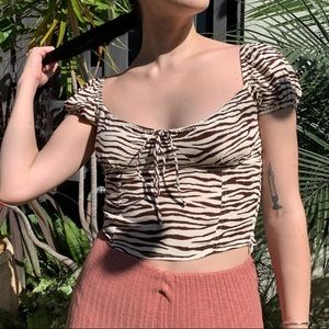 NWT Urban Outfitters Crop Top Aritzia Reformation zebra black tan shirt ruffle